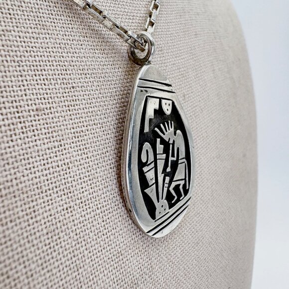 VTG Sterling Silver 925 Kokopelli Oval Link Chain Pendant Necklace 25.5" Length - Picture 3 of 16